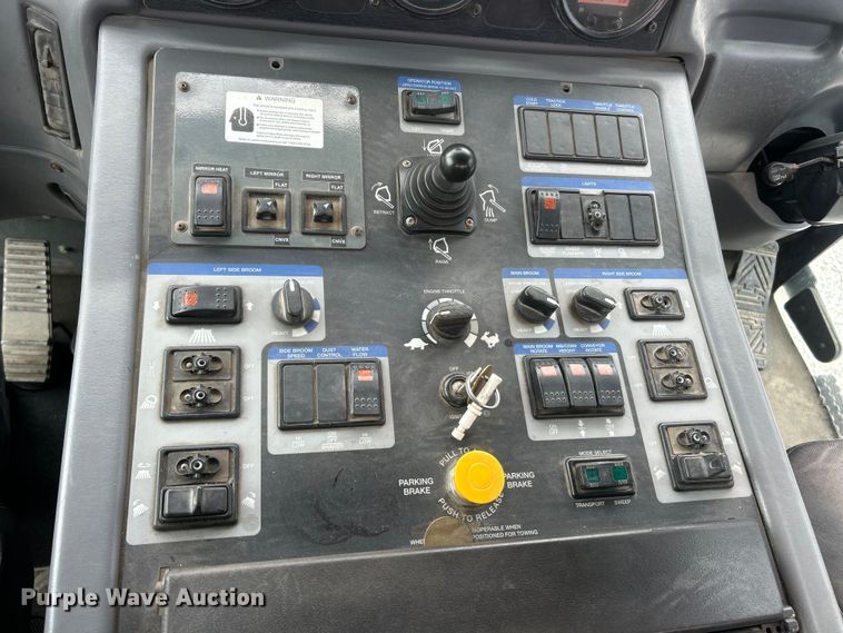 image for item FC5297 Elgin Pelican NP street sweeper