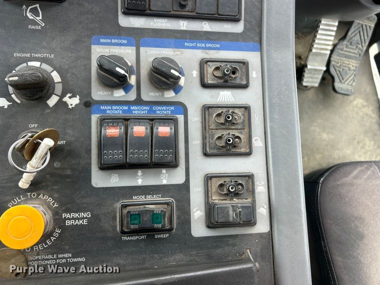 image for item FC5297 Elgin Pelican NP street sweeper