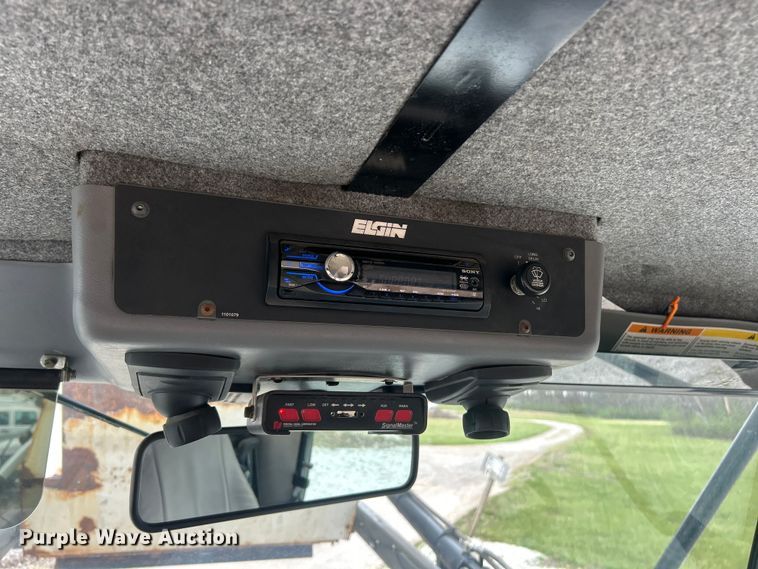 image for item FC5297 Elgin Pelican NP street sweeper