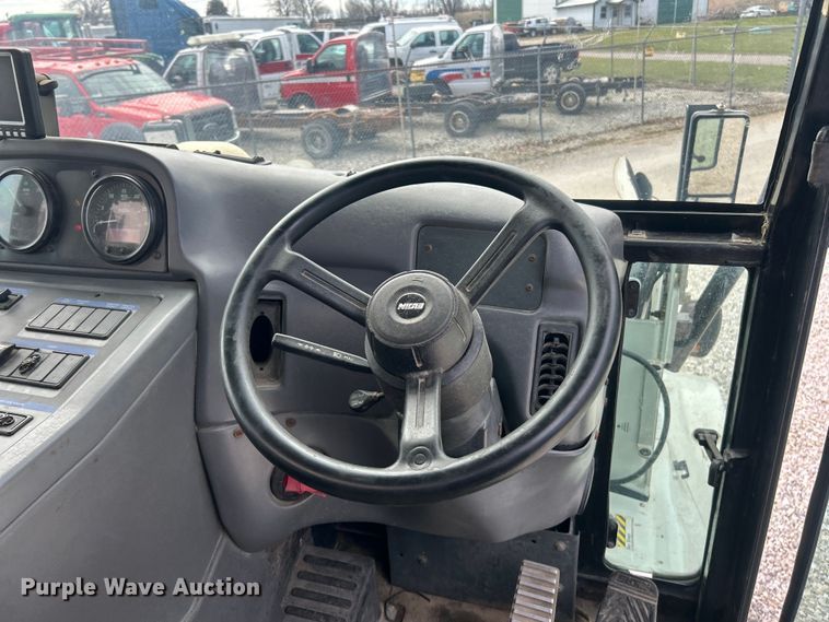 image for item FC5297 Elgin Pelican NP street sweeper