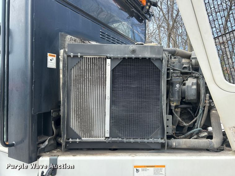 image for item FC5297 Elgin Pelican NP street sweeper