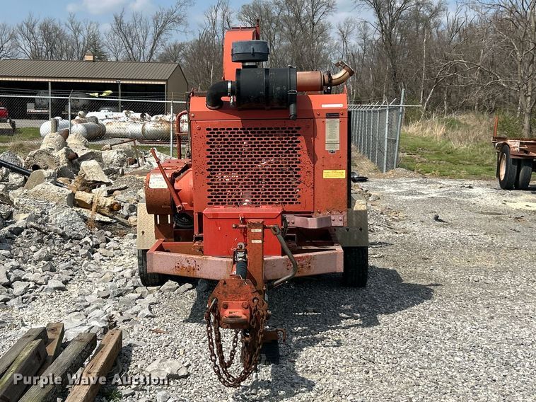 image for item FC5307 Mobark Beever M15RX wood chipper