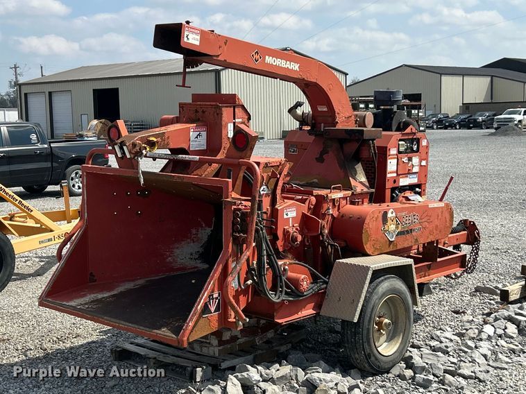 image for item FC5307 Mobark Beever M15RX wood chipper