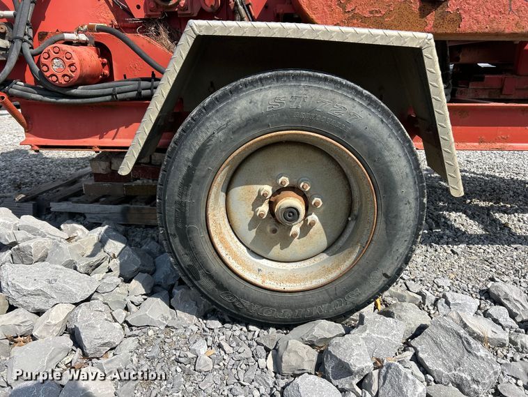 image for item FC5307 Mobark Beever M15RX wood chipper