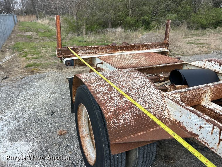 image for item FC5308 2003 Butler BPHD-1000-A pole trailer