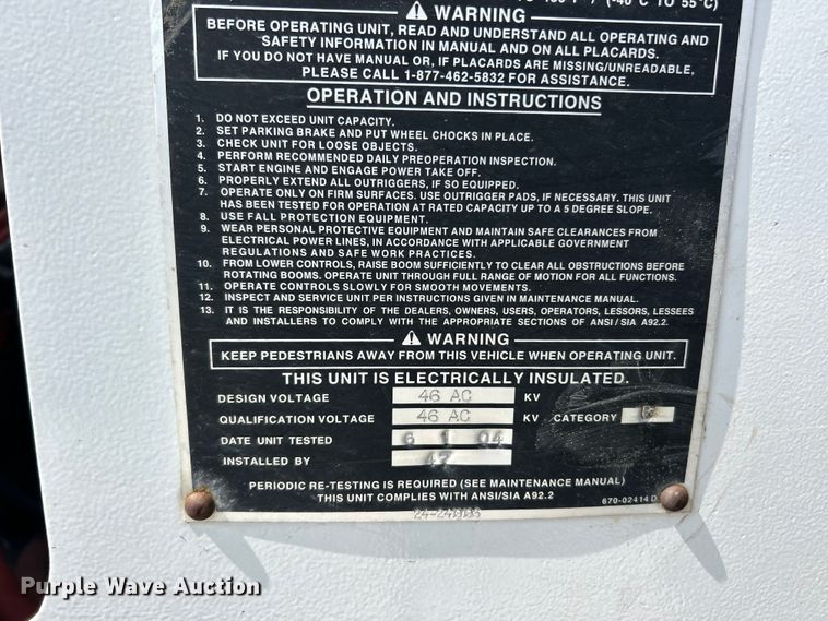 image for item FC5309 2005 International 4300 bucket truck