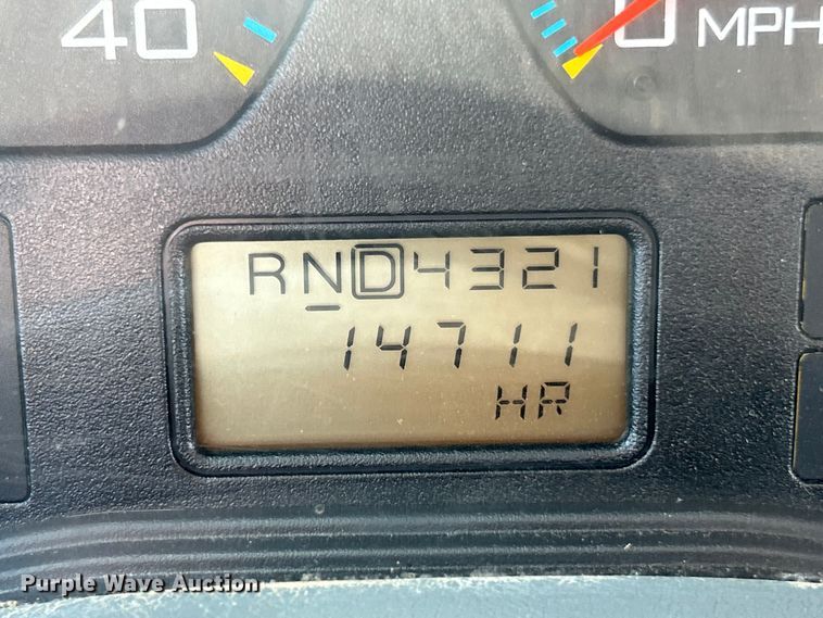 image for item FC5309 2005 International 4300 bucket truck