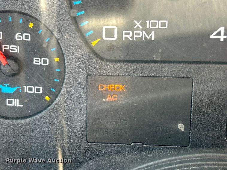 image for item FC5309 2005 International 4300 bucket truck