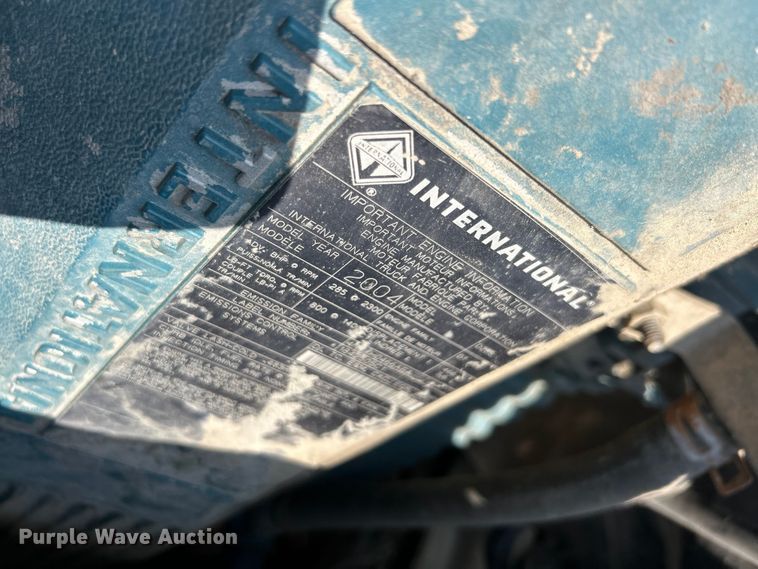 image for item FC5309 2005 International 4300 bucket truck