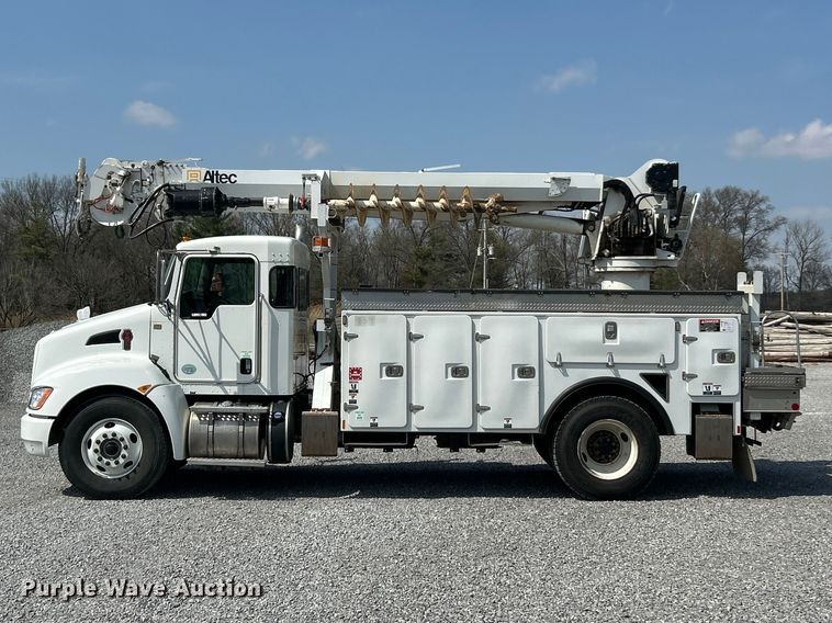 image for item FC5310 2016 Kenworth T370 digger derrick truck