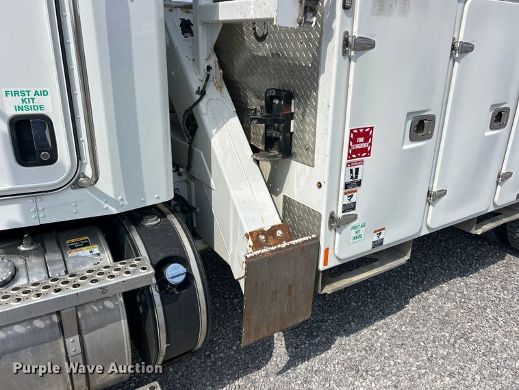 image for item FC5310 2016 Kenworth T370 digger derrick truck