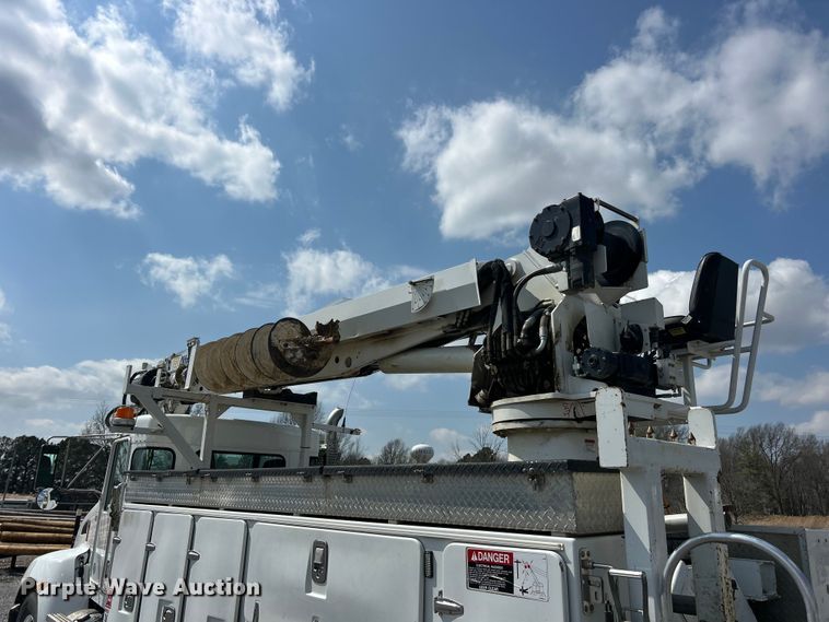 image for item FC5310 2016 Kenworth T370 digger derrick truck