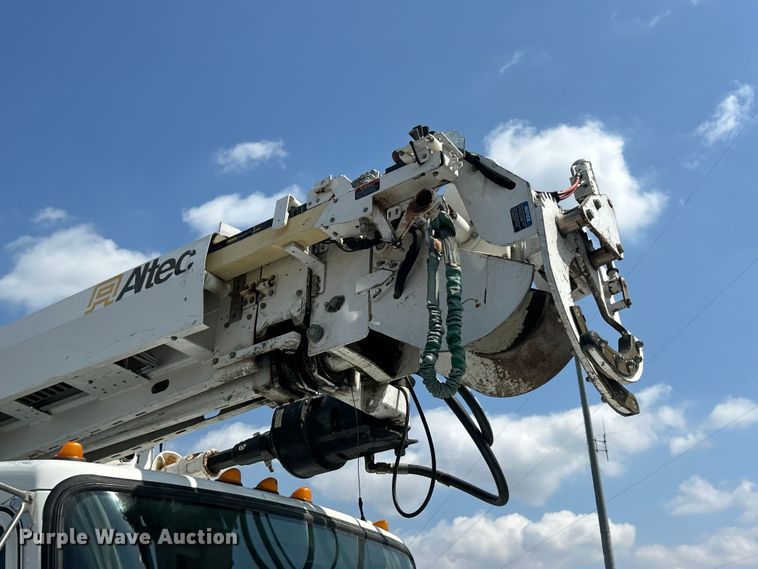 image for item FC5310 2016 Kenworth T370 digger derrick truck