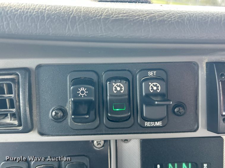 image for item FC5310 2016 Kenworth T370 digger derrick truck