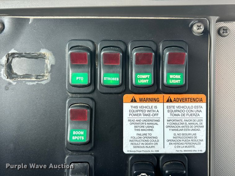 image for item FC5310 2016 Kenworth T370 digger derrick truck