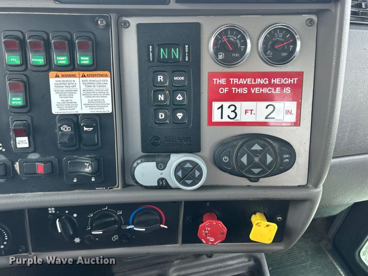 image for item FC5310 2016 Kenworth T370 digger derrick truck