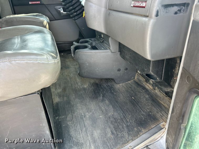 image for item FC5310 2016 Kenworth T370 digger derrick truck