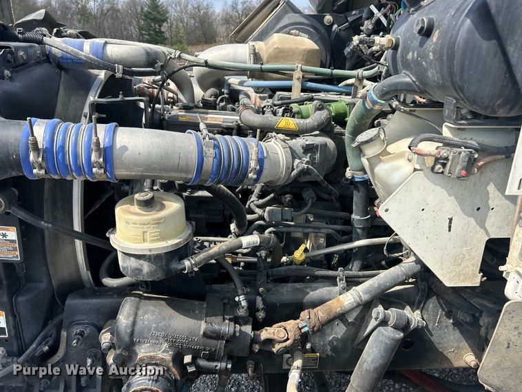 image for item FC5310 2016 Kenworth T370 digger derrick truck