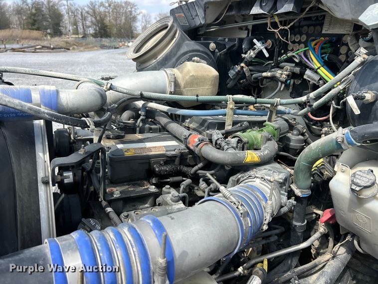 image for item FC5310 2016 Kenworth T370 digger derrick truck