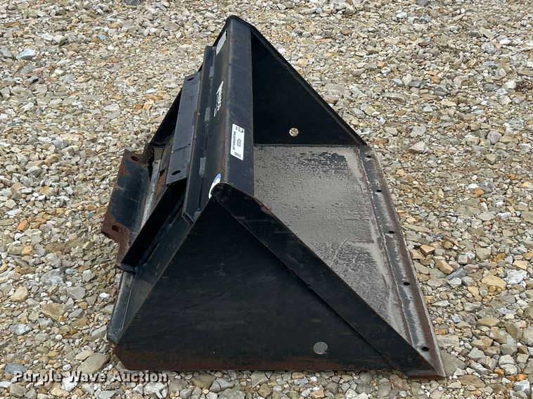 image for item FC5325 2016 Paladin skid steer bucket