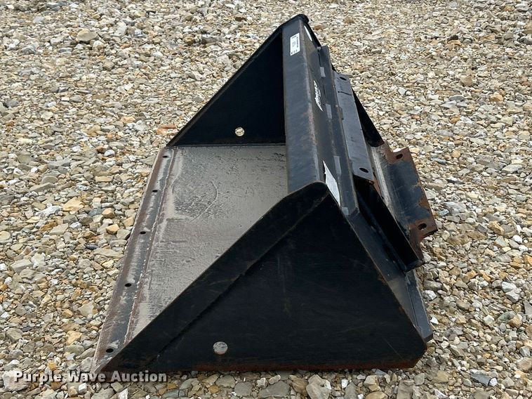 image for item FC5325 2016 Paladin skid steer bucket