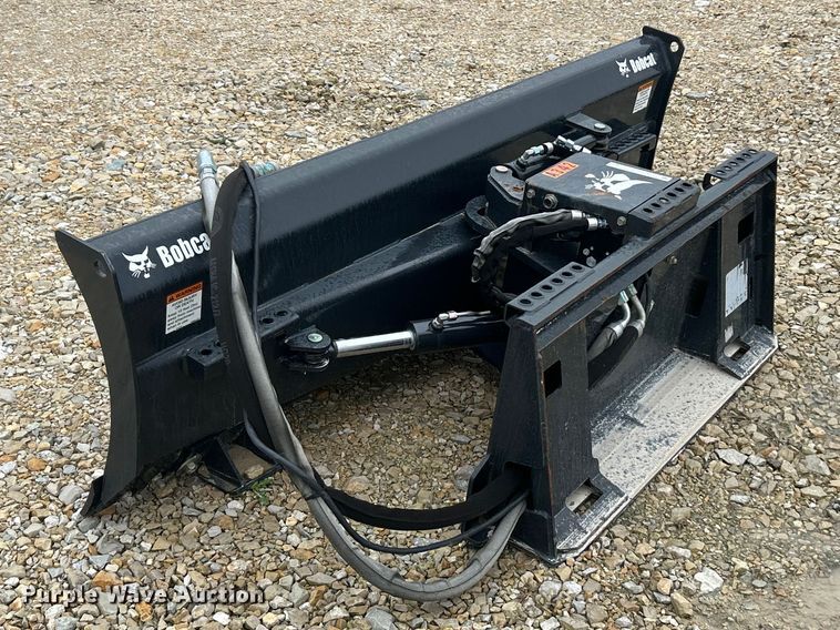 image for item FC5329 Bobcat 80 Dozer skid steer dozer blade