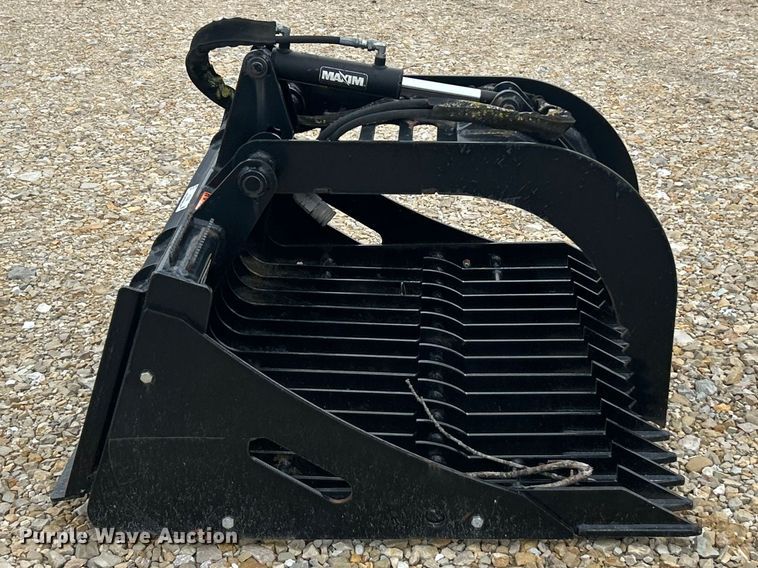 image for item FC5330 Prime Attachments skid steer root grapple bucket