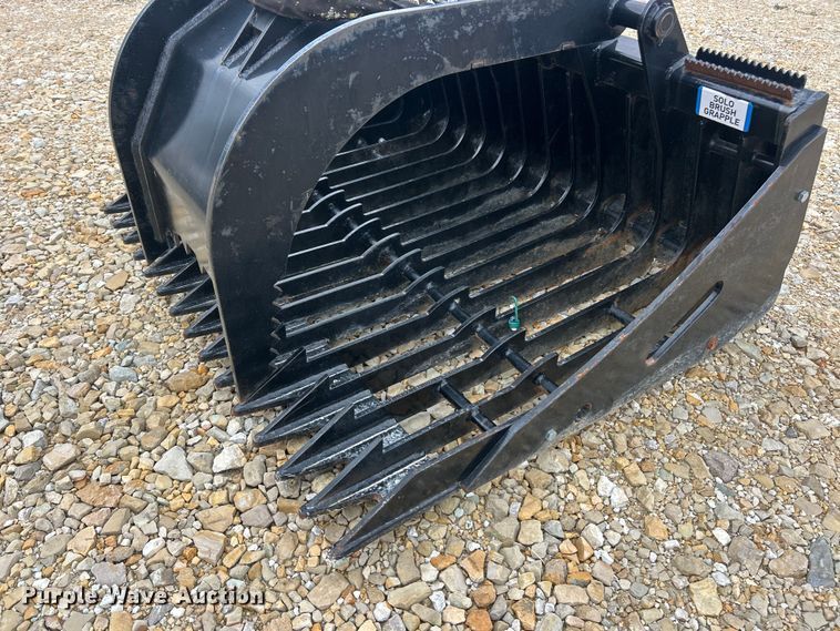 image for item FC5330 Prime Attachments skid steer root grapple bucket
