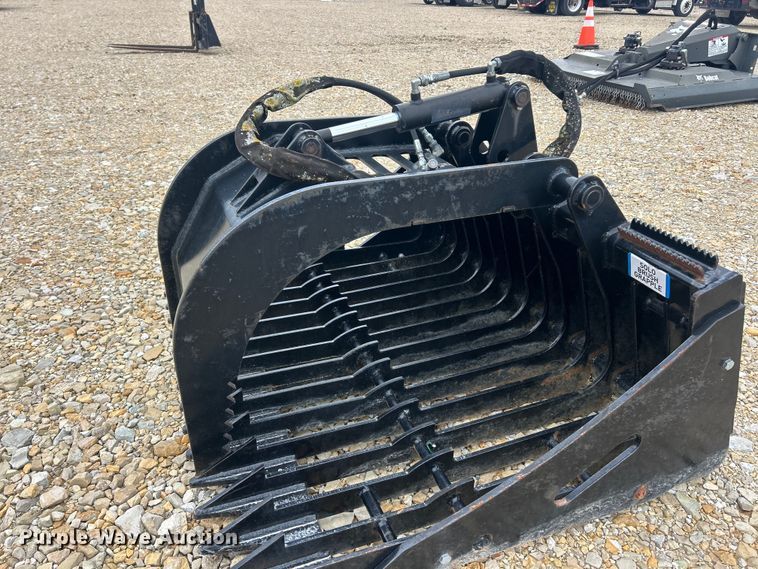 image for item FC5330 Prime Attachments skid steer root grapple bucket