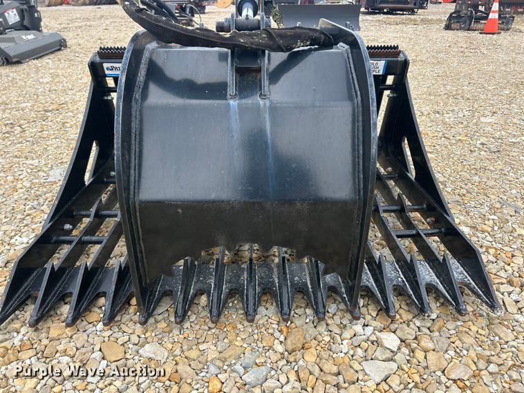 image for item FC5330 Prime Attachments skid steer root grapple bucket