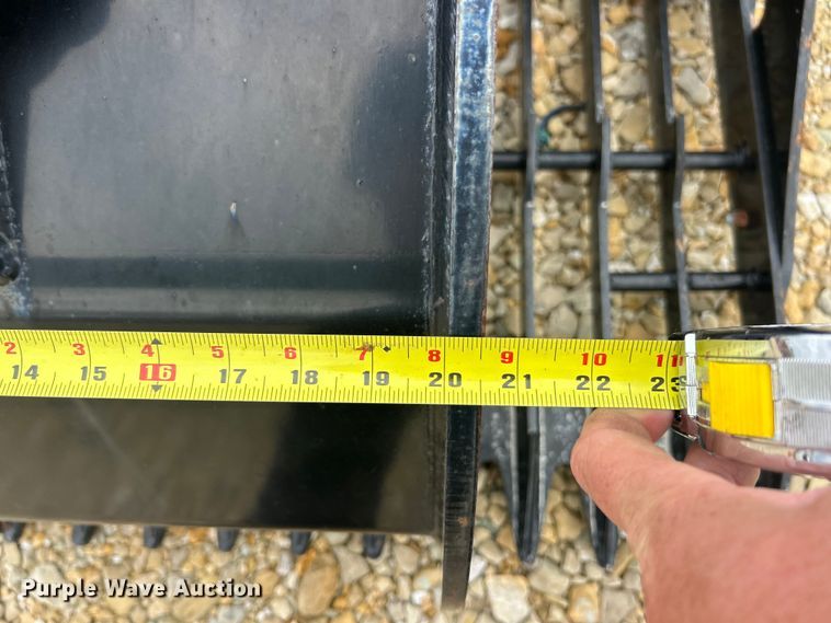 image for item FC5330 Prime Attachments skid steer root grapple bucket