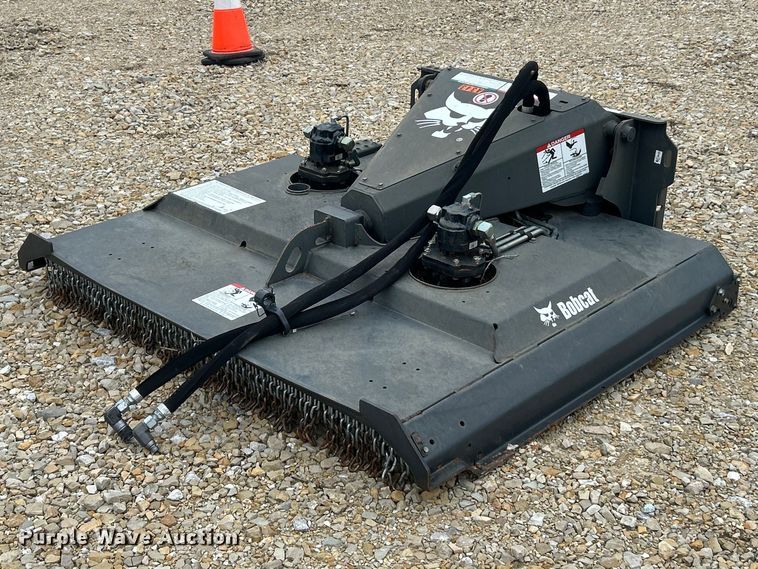 image for item FC5332 2015 Bobcat 72 skid steer rotary mower