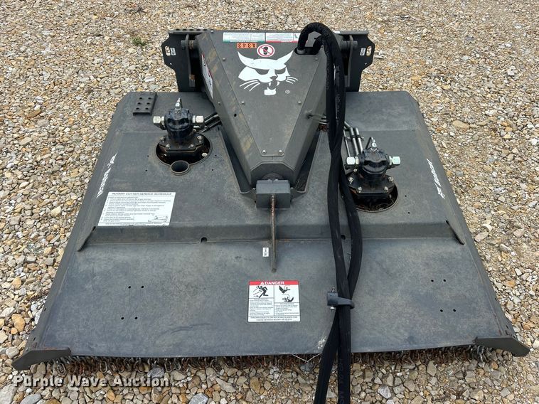 image for item FC5332 2015 Bobcat 72 skid steer rotary mower