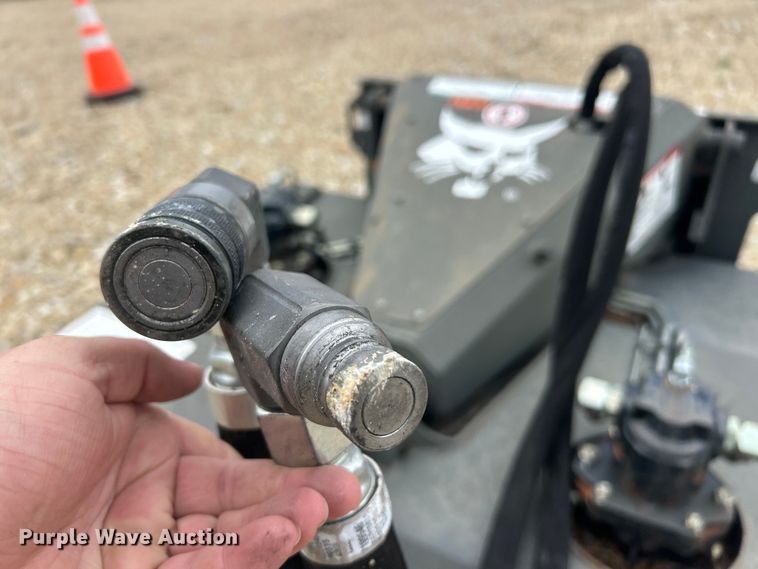 image for item FC5332 2015 Bobcat 72 skid steer rotary mower