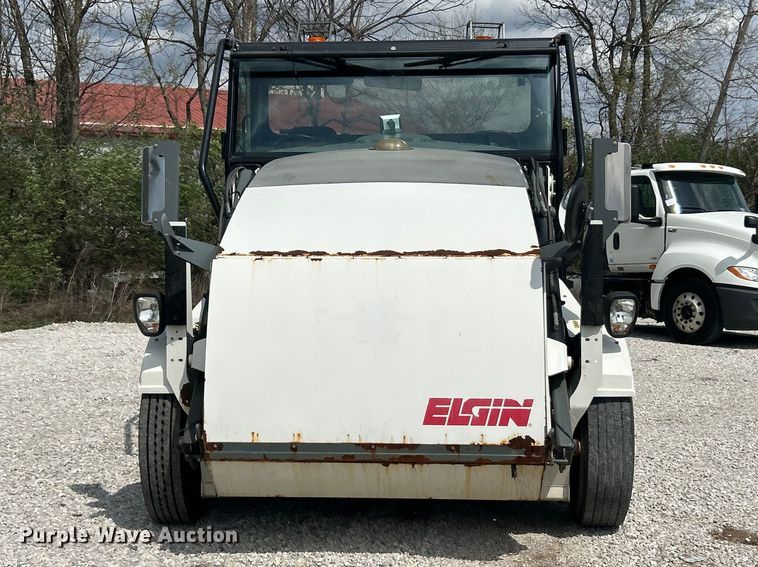 image for item FC5351 2011 Elgin Pelican NP street sweeper