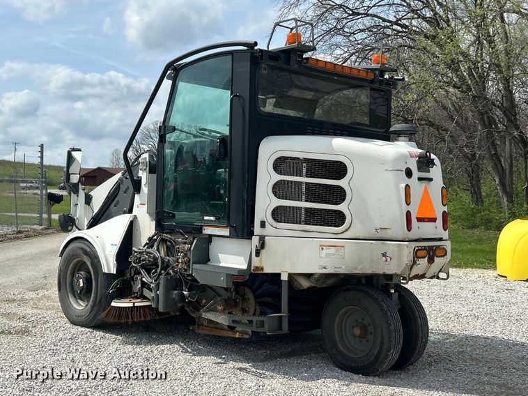 image for item FC5351 2011 Elgin Pelican NP street sweeper