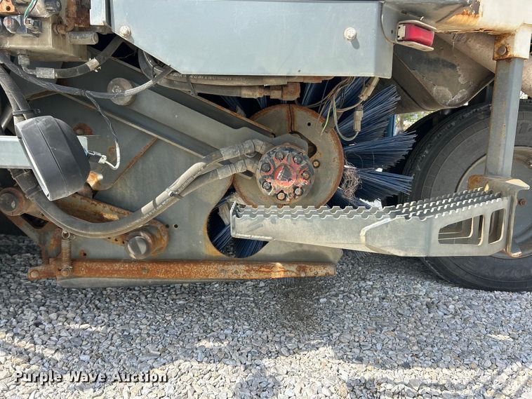 image for item FC5351 2011 Elgin Pelican NP street sweeper