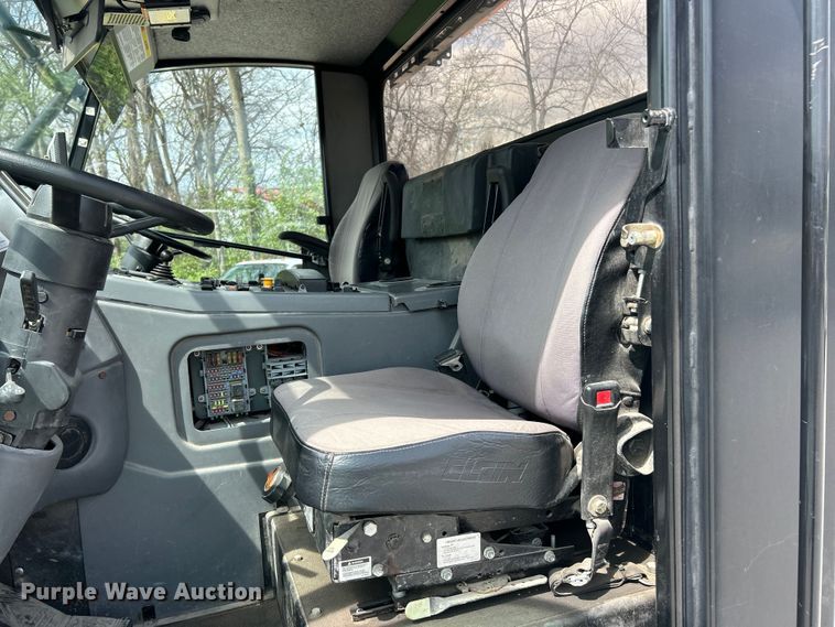 image for item FC5351 2011 Elgin Pelican NP street sweeper