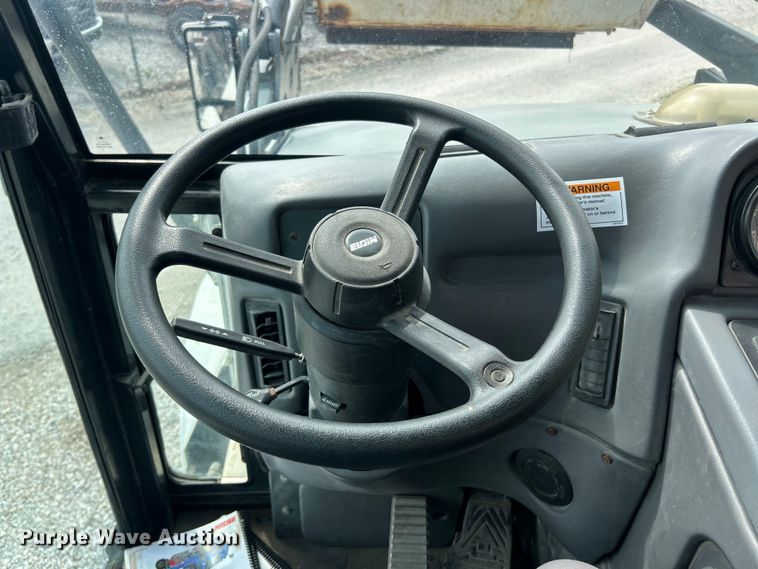 image for item FC5351 2011 Elgin Pelican NP street sweeper