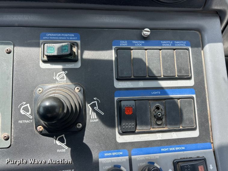 image for item FC5351 2011 Elgin Pelican NP street sweeper