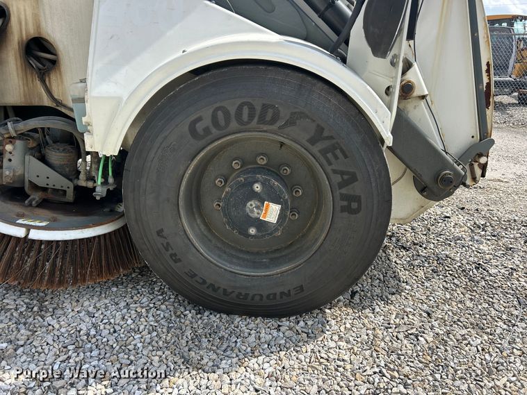 image for item FC5351 2011 Elgin Pelican NP street sweeper