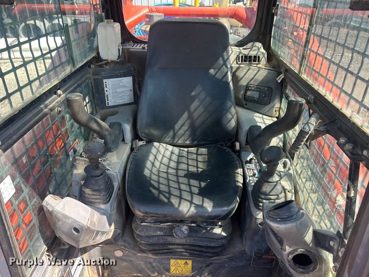 image for item FC5356 2021 Kubota SVL 97-2 tracked skid steer loader