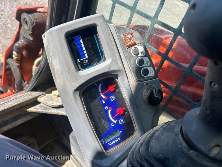 image for item FC5356 2021 Kubota SVL 97-2 tracked skid steer loader