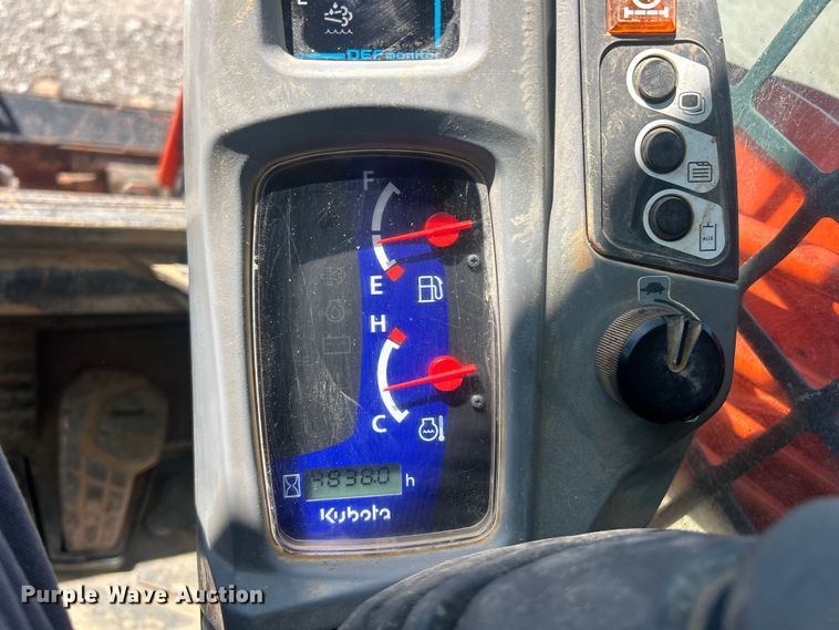 image for item FC5356 2021 Kubota SVL 97-2 tracked skid steer loader