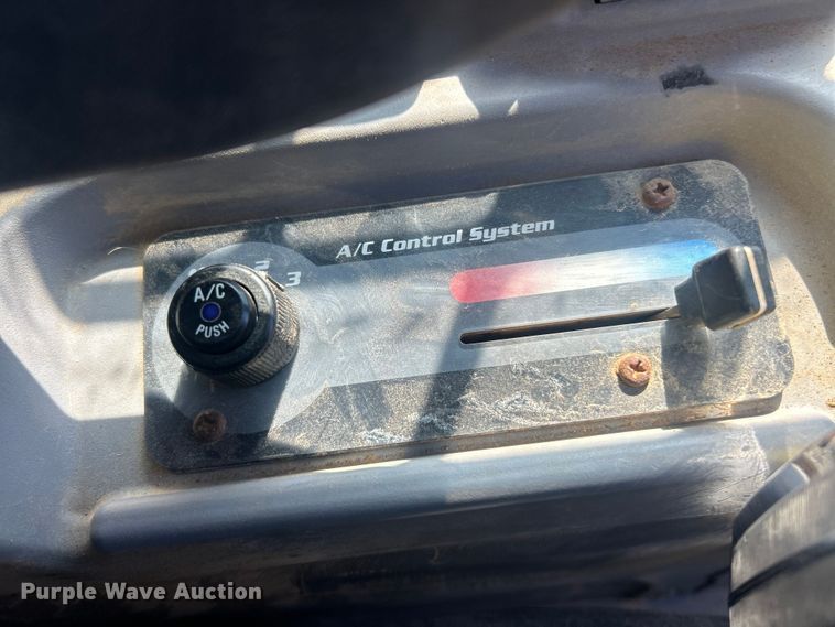 image for item FC5356 2021 Kubota SVL 97-2 tracked skid steer loader