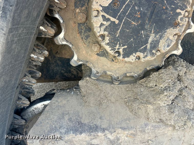 image for item FC5356 2021 Kubota SVL 97-2 tracked skid steer loader