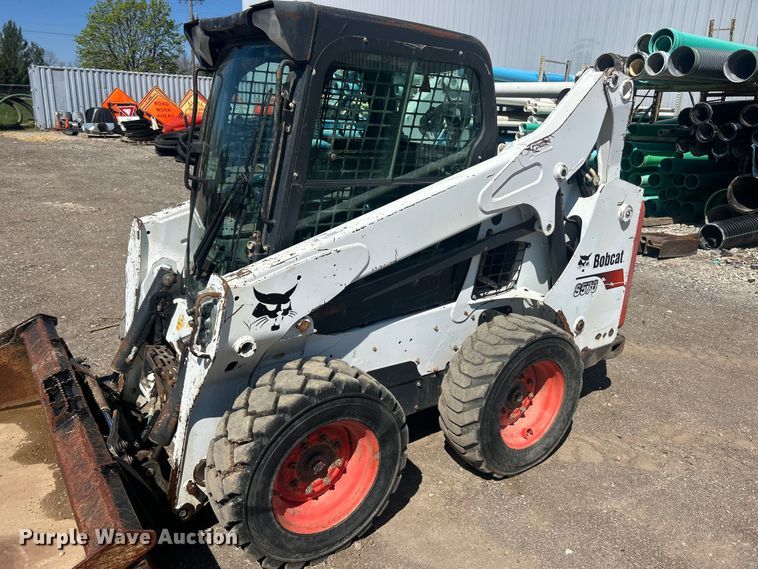 image for item FC5358 2018 Bobcat S570 skid steer loader