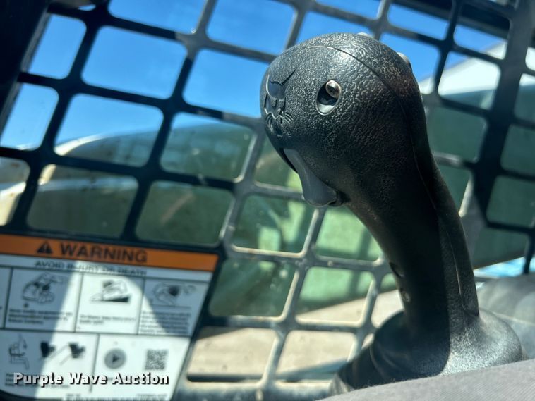 image for item FC5358 2018 Bobcat S570 skid steer loader