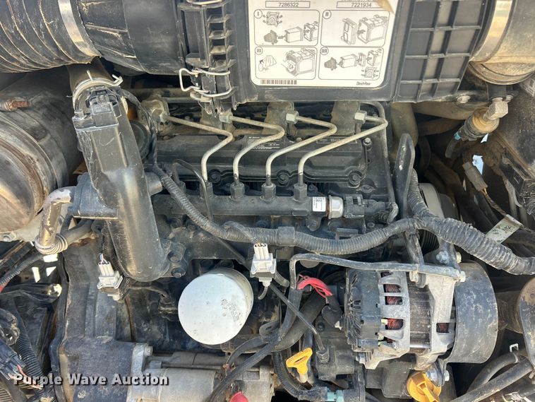 image for item FC5358 2018 Bobcat S570 skid steer loader