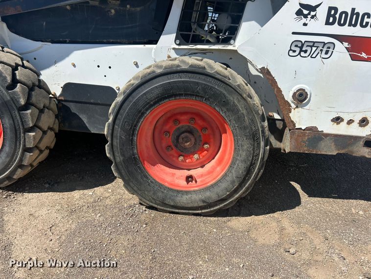 image for item FC5358 2018 Bobcat S570 skid steer loader